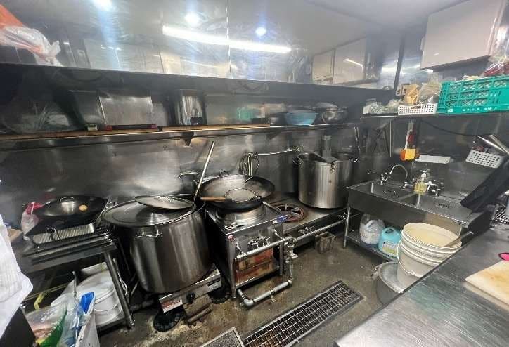台東区 麻辣湯向け飲食店居抜き物件 山手線 上野駅 徒歩5分 上野駅徒歩5分 東上野3丁目貸店舗 麻辣湯居抜き物件 サムネイル3