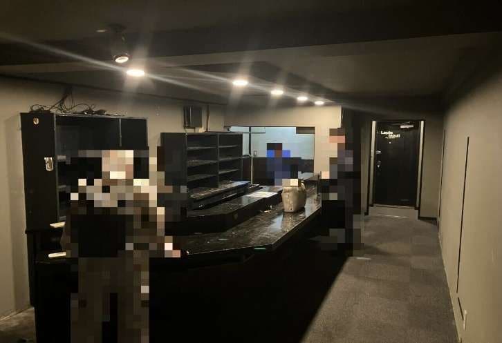 練馬区 スナック向け飲食店居抜き物件 東京メトロ有楽町線 地下鉄成増駅 徒歩3分 地下鉄成増駅徒歩3分 シャルマン成増 スナック居抜き物件 サムネイル2