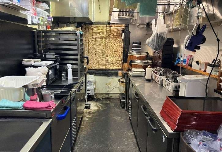 板橋区 鰻屋向け飲食店居抜き物件 都営三田線 板橋区役所前駅 徒歩5分 板橋区役所前駅徒歩5分 田川マンション 鰻屋居抜き物件 サムネイル3