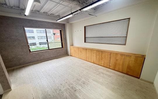 渋谷区 ネイルサロン向け飲食店居抜き物件 東京メトロ日比谷線 広尾 徒歩9分 広尾徒歩9分 プラスリノ広尾 ネイルサロン居抜き物件 サムネイル3